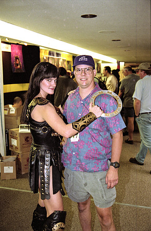DragonCon1998-Roll 1 of 2-08