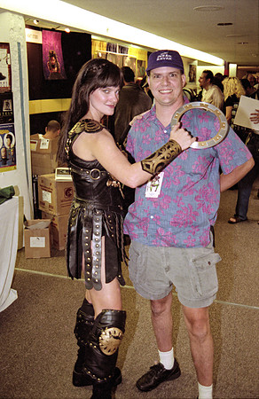 DragonCon1998-Roll 1 of 2-09