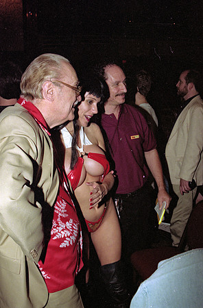 DragonCon1998-Roll 1 of 2-19