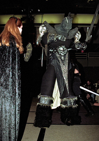 DragonCon1998-Roll 1 of 2-20