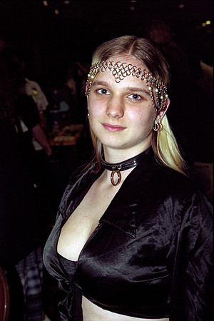 DragonCon1998-Roll 1 of 2-25