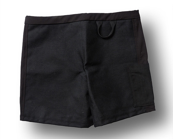 Shorts-Black-Back-002