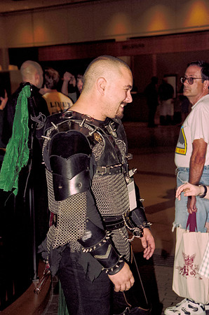 DragonCon1998-Roll 2 of 2-02