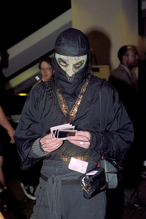 DragonCon1998-Roll 2 of 2-05
