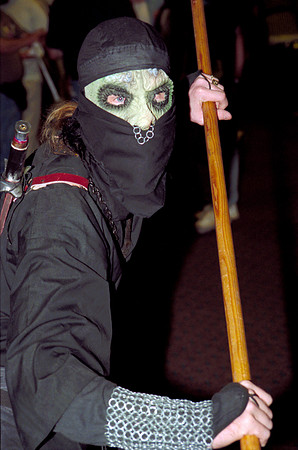 DragonCon1998-Roll 2 of 2-08