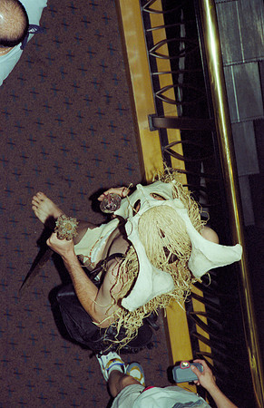 DragonCon1998-Roll 2 of 2-36