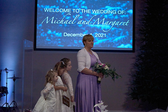 2021-12-04-084