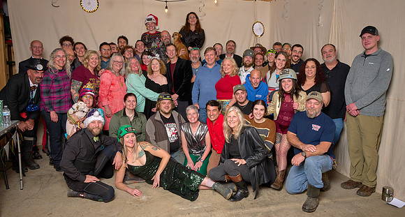 2023-12-02-DCG Party-047-NEF